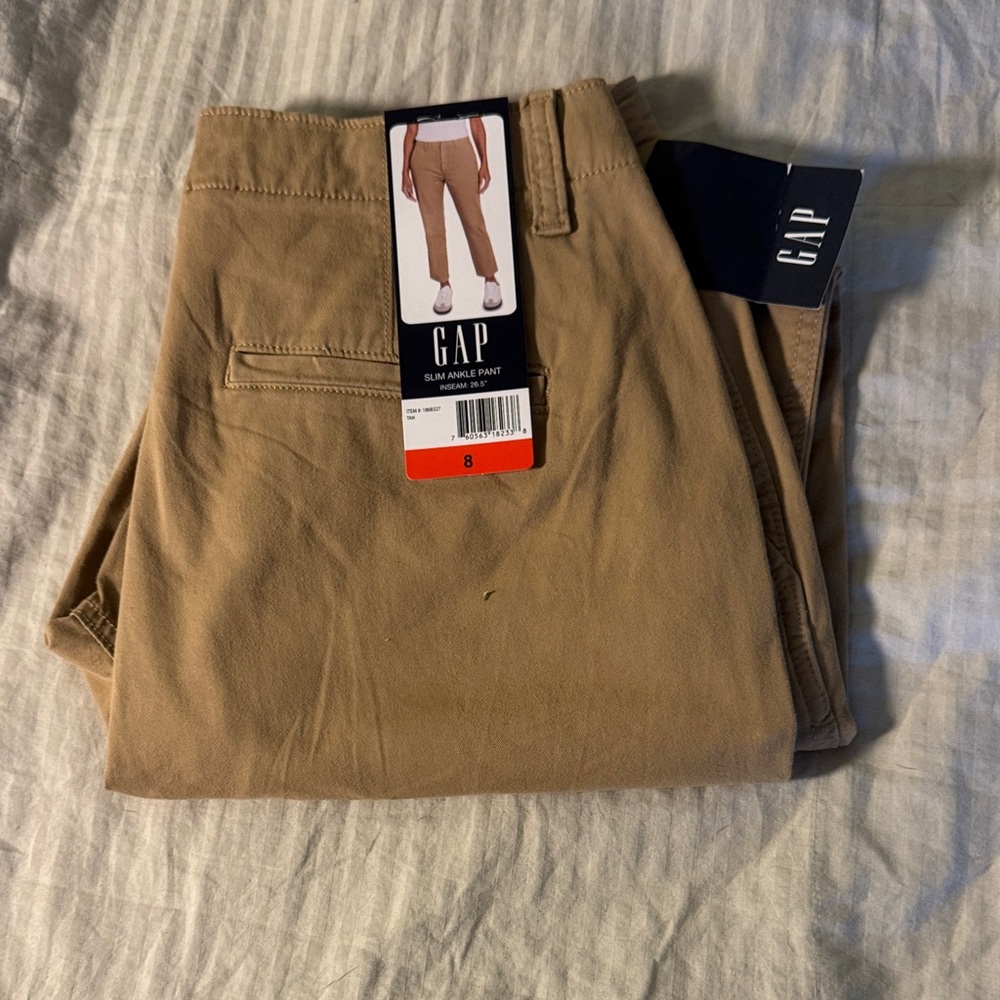 GAP Women’s Slim Ankle Pant